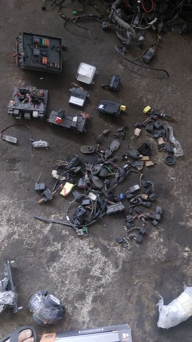 шрот кадік,Volkswagen caddy шрот,Розбірка-Фольксваген кадді.розбор кад