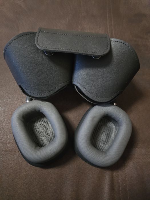 Продам Airpods Max