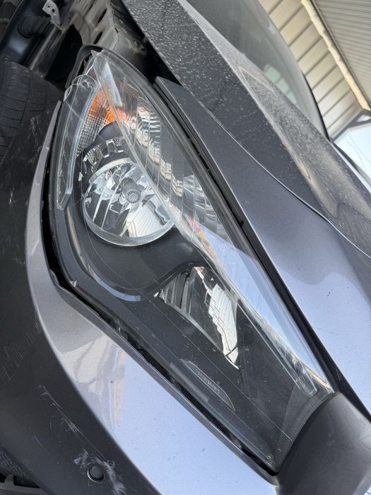Farol de mercedes