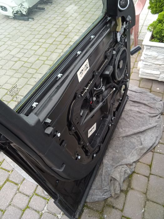 Drzwi lewy przód range Rover Vogue l405 long