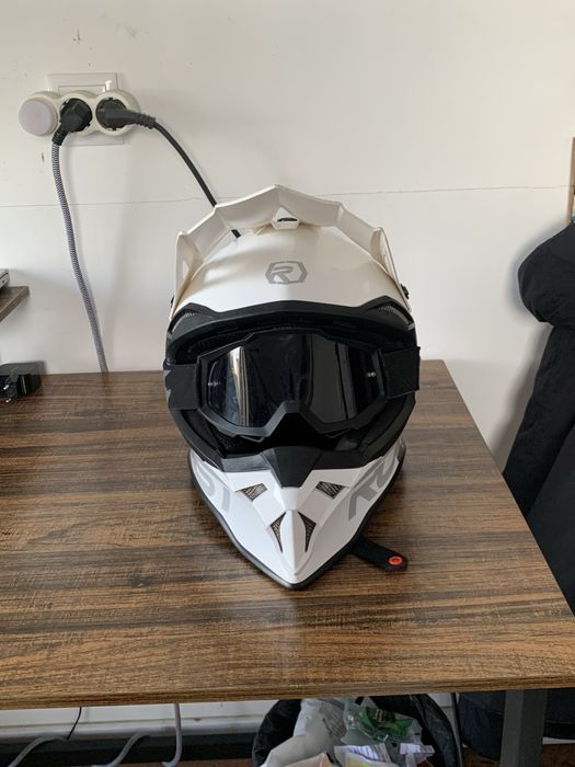 Capacete motocross Roost