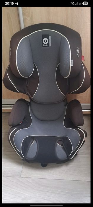 Автокрісло, універсальне, як для дівчинки так і хлопчика, isofix, ізофікс