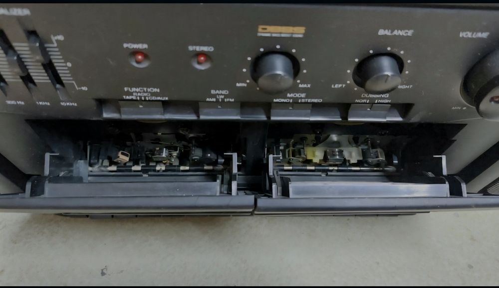 Radiomagnetofon Sherlon +kasety