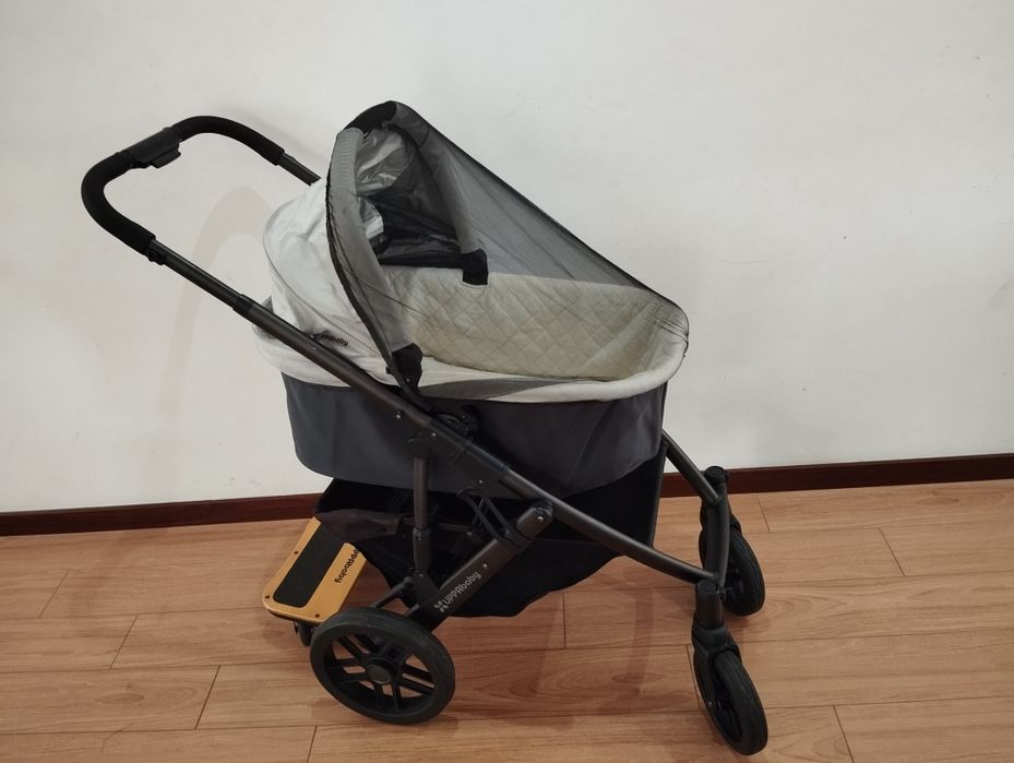 Carrinho de bebê trio Uppababy
