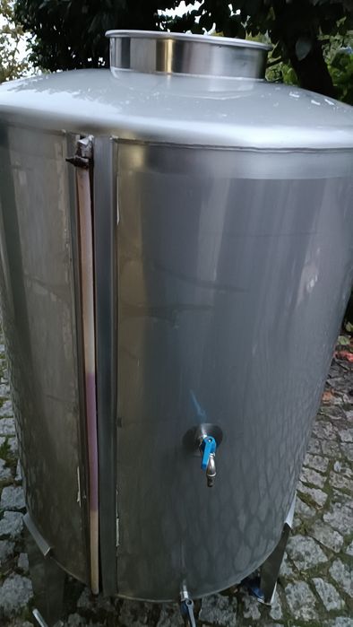 Cuba inox 550l litros