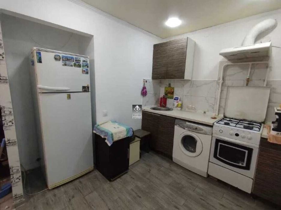 Продаж 1-кімнатної квартири з кап. ремонтом, Шевченківський район