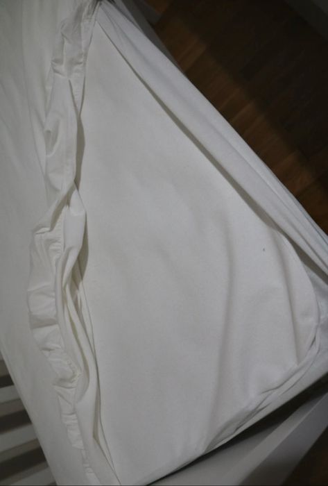 Berço bebé+ colchão+ protetor colchão+edredom com capa