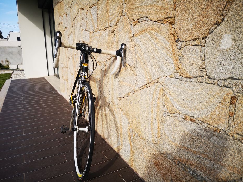 Bicicleta Scott CR1 Comp Carbon | Shimano 105 | Tamanho M