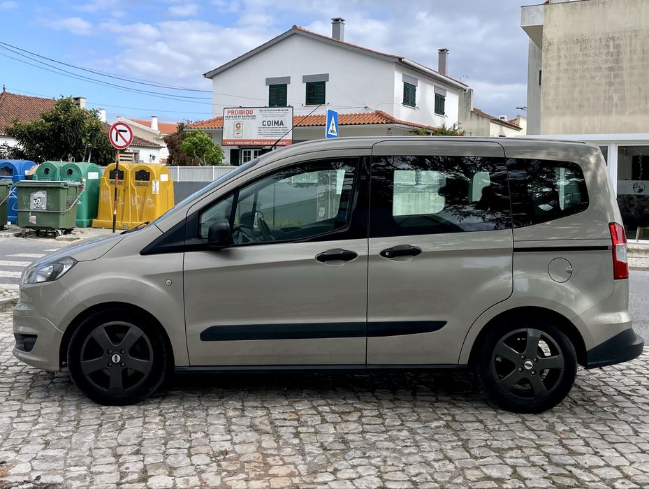 Ford Tourneo courier 1.5 d