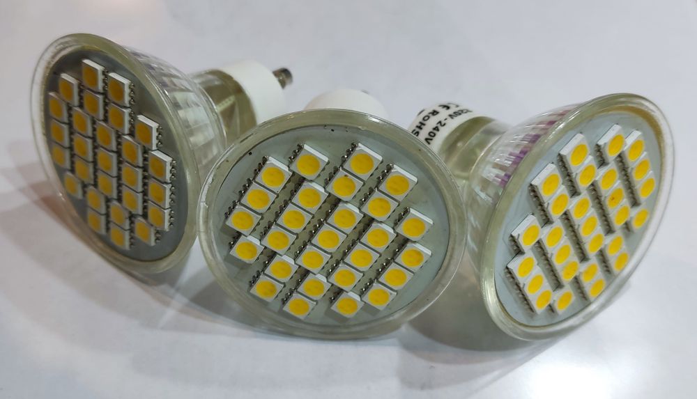 Lâmpadas LED GU10, GU5.3, E27 e E14