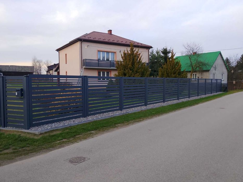 Ogrodzenia nowoczesne palisada , brama przesuwna , dwuskrzydłowa, montaż , przęsła