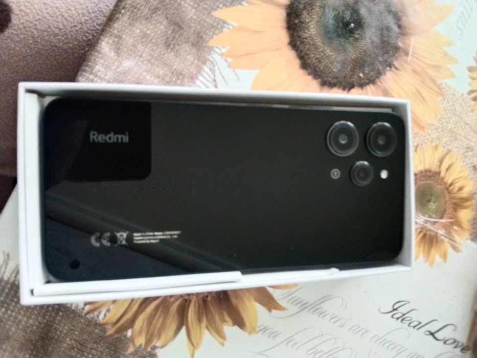 Продам Редмі 12 майже новий