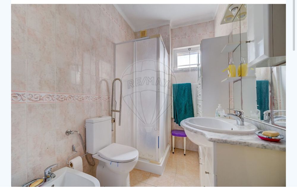 Apartamento T2 à venda em Viso setubal