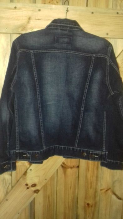 sprzedam kurtkę dżins