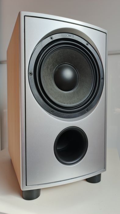 Canton AS 80 SC subwoofer aktywny, moc 100/150 W. Potęga basu.