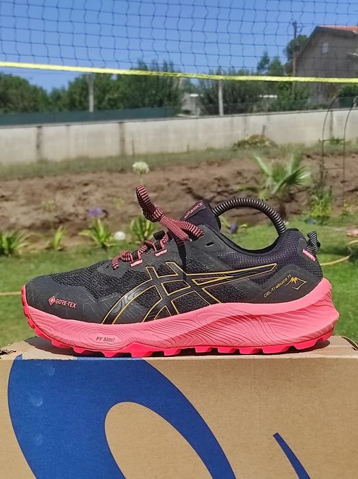 Sapatilhas Trail Running Asics Gel Trabuco 11 Gore-Tex tamanho 40,5