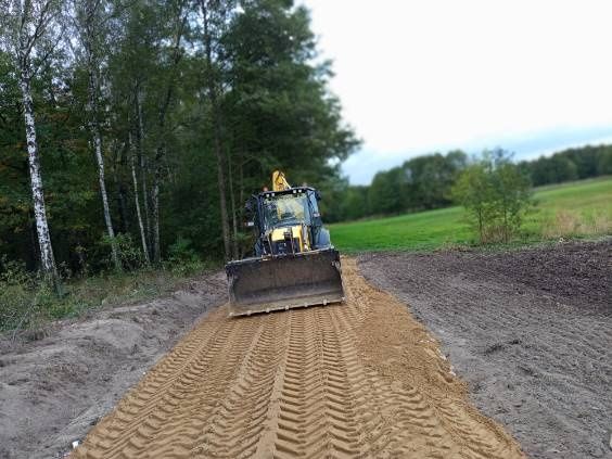 Koparko ladowarka , koparka ,równiarka ,kruszywa