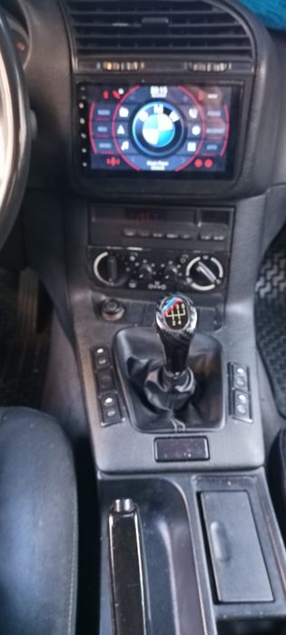 BMW 318i Gasolina