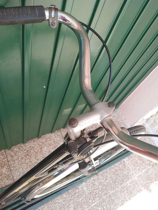 Bicicleta pasteleira Motobecane