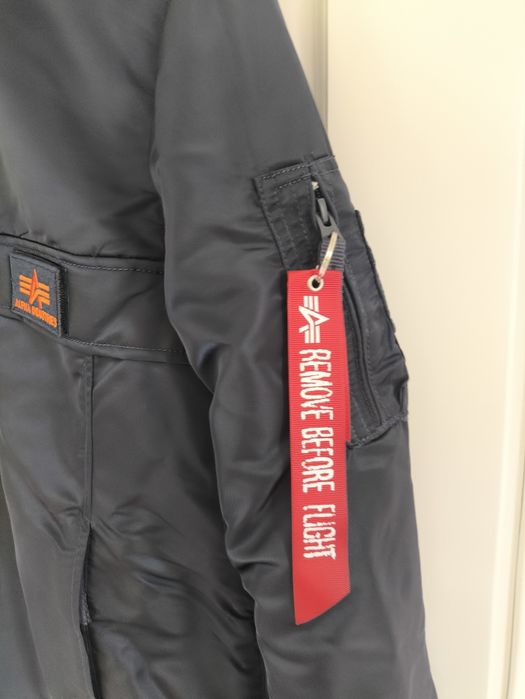 Kurtka wiatrówka Alpha Industries rozmiar M