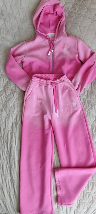 Спортивний костюм дівчинка