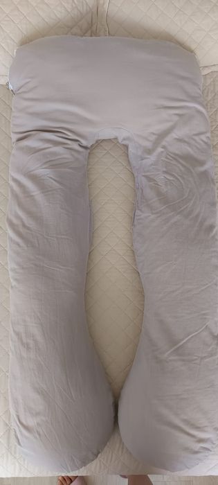Kit Conforto para Mamã e Bebé – Almofadas e Ninho em Ótimo Estado