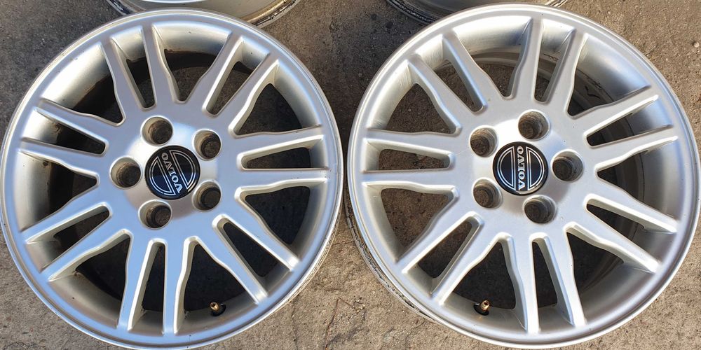 Alufelgi Volvo 15 5x108 6J ET 46 Felgi Citan Renault Ford