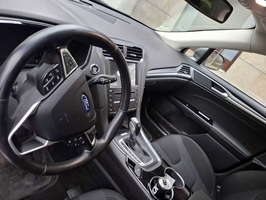 Sprzedam Ford Mondeo MK5 2017r