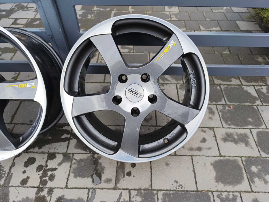 Felgi aluminiowe 17' DOTZ 5x120 ET 35