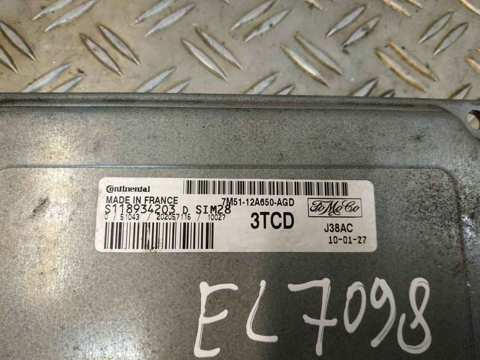 Ford Focus 2 08- блок керування двигуном 1.6 бензин EL7098 7M5112A650AGD