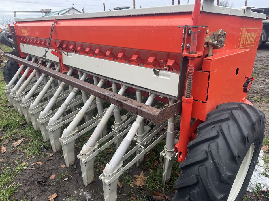 Сівалка зернова Анкерна з міндобривом TUME KL250 2.5м Гарний Стан