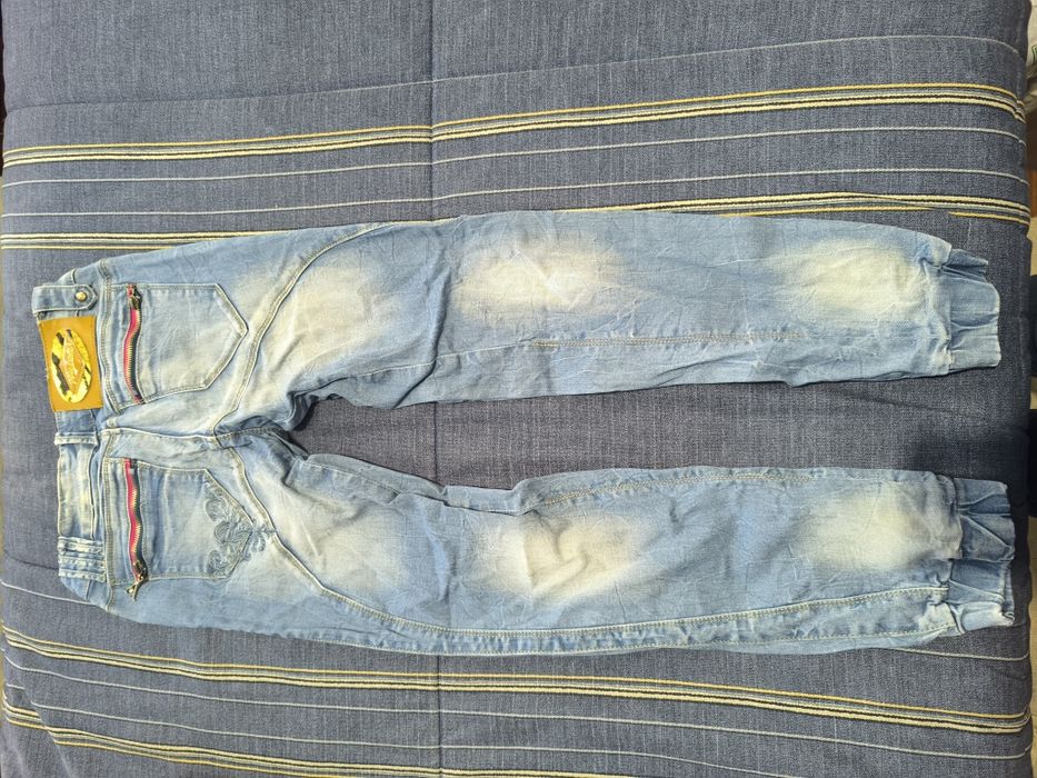 Calças semi usadas
