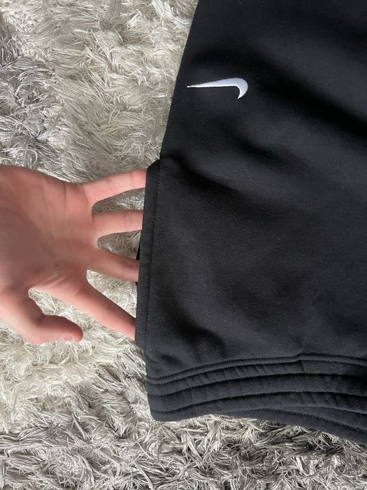 Штани Nike з нових колекцій