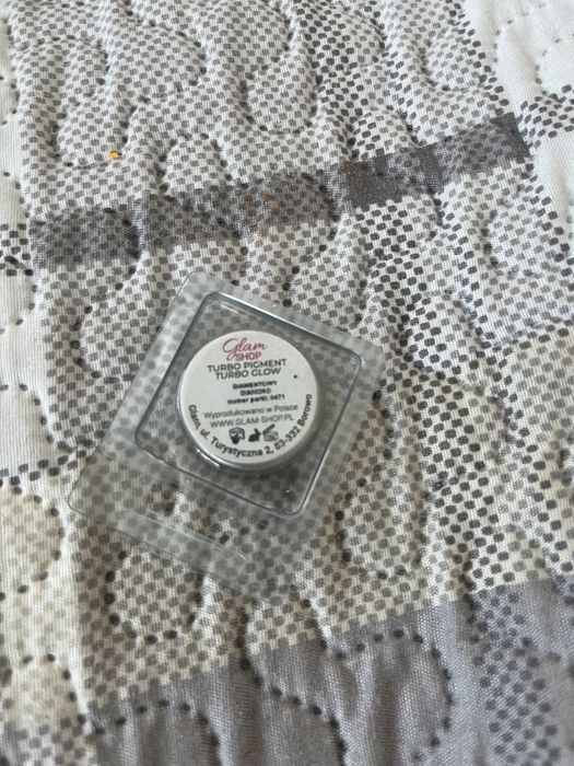 Cień Diamentowy Glam shop