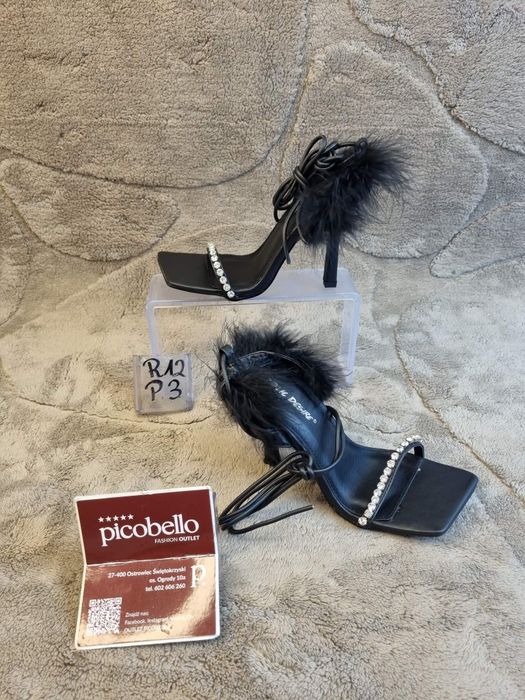 Szpilki Public Desire