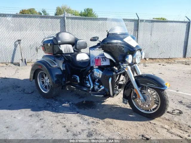 Harley-Davidson Electra Harley Davidson Electra Glide Trike 2013r.