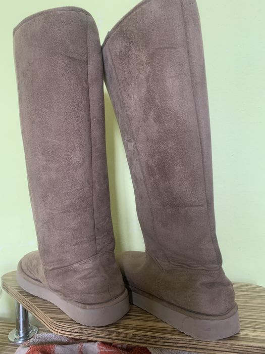 Ugg зима 37 розмір жіночі