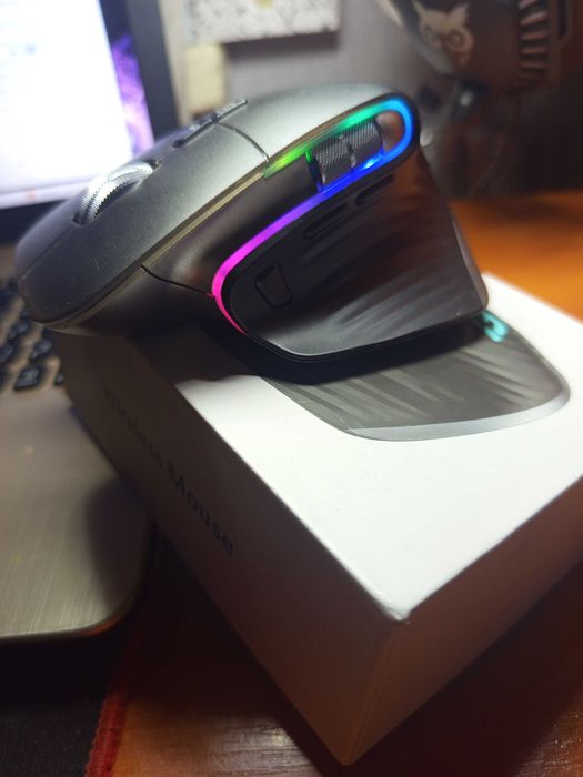 Продам компьютерную мышку,новая