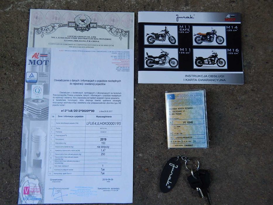 Junak m11 cafe 125 vintage