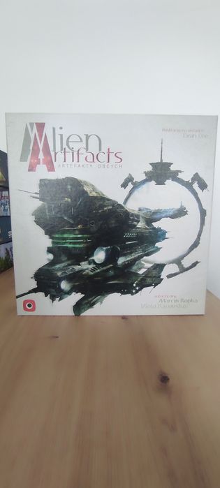 Gra planszowa Alien Artifacts z dodatkiem