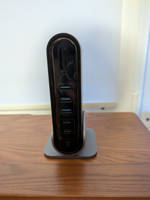 Док станція Baseus 16 in 1