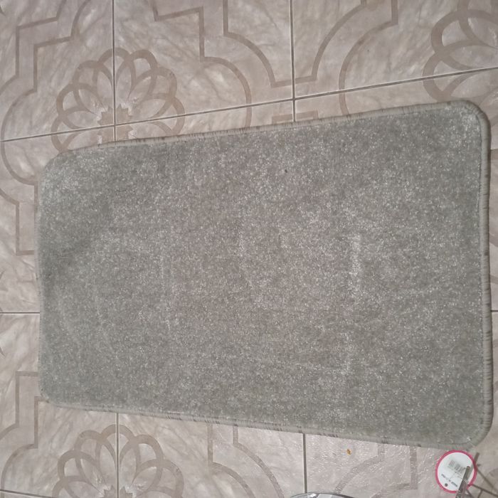 Коврик,хідник,доріжка