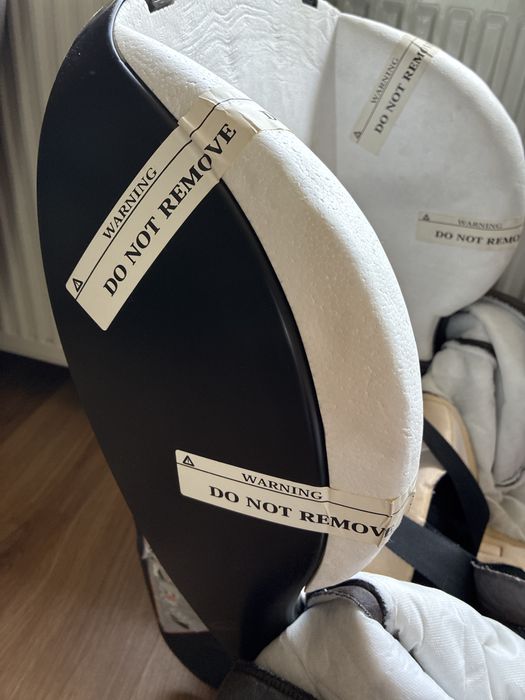 Fotelik samochodowy Maxi Cosi Priori - dostawa