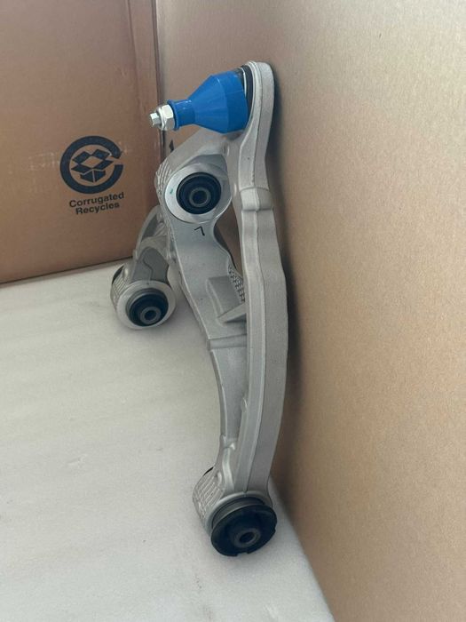 Lewy dolny aluminiowy wahacz do Dodge RAM 1500 19-24 NOWY