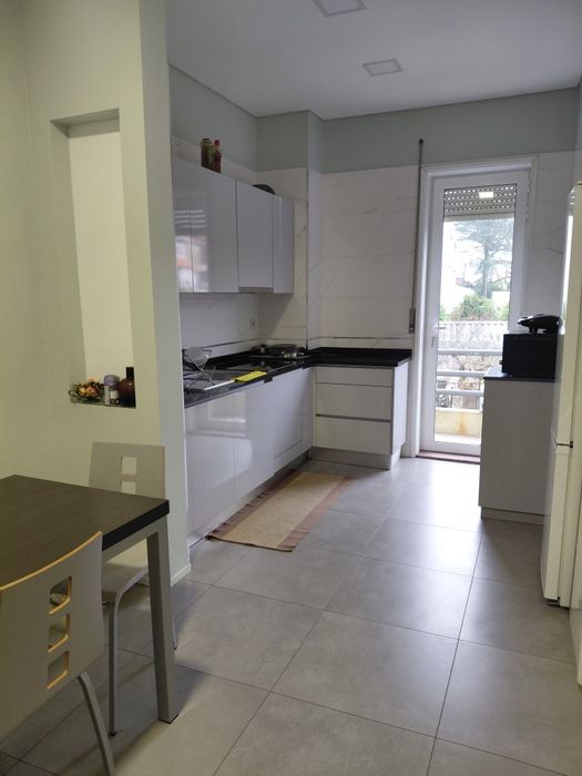 Quarto para arrendar