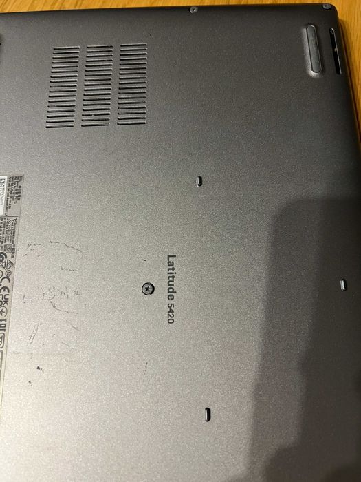 Laptop Dell Latitude 5420 i5-11gen SSD 14" FHD Win11