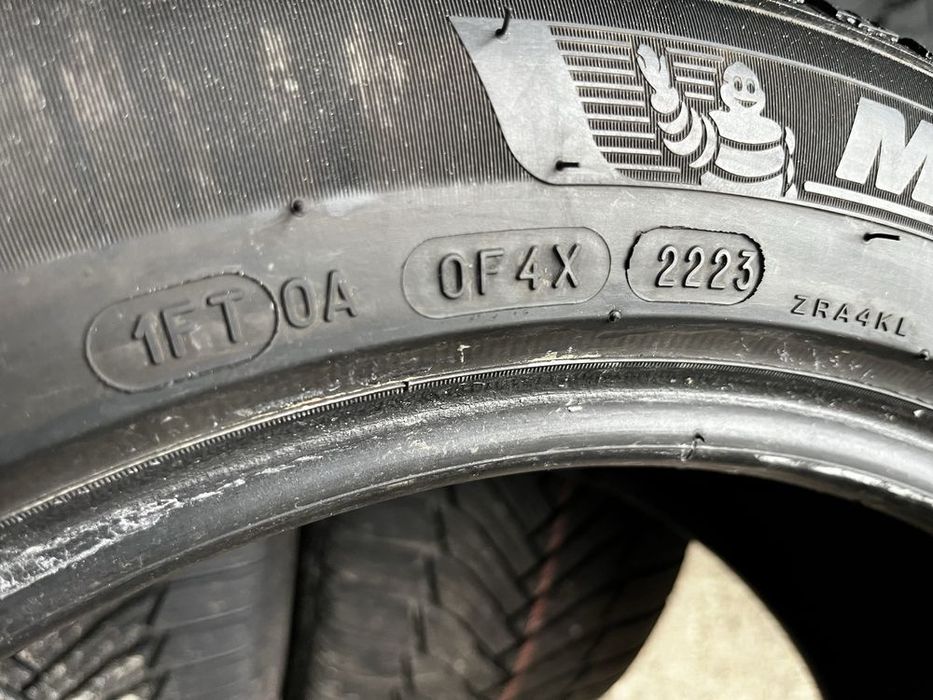 Продам власну Резину 225.50.17