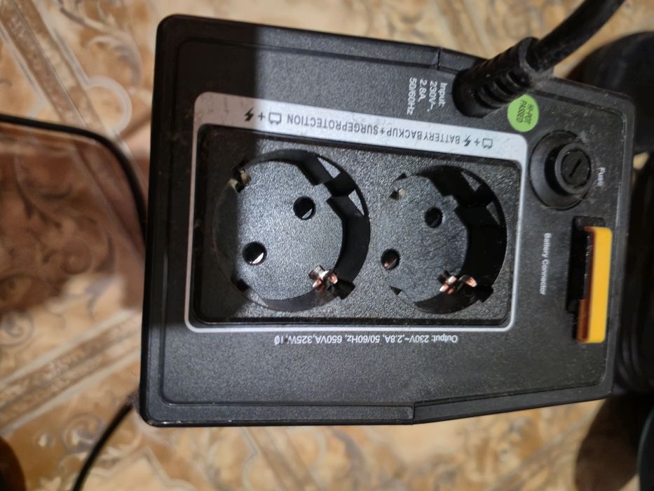 дбж apc Back-UPS 650VA (BX650LI-GR)