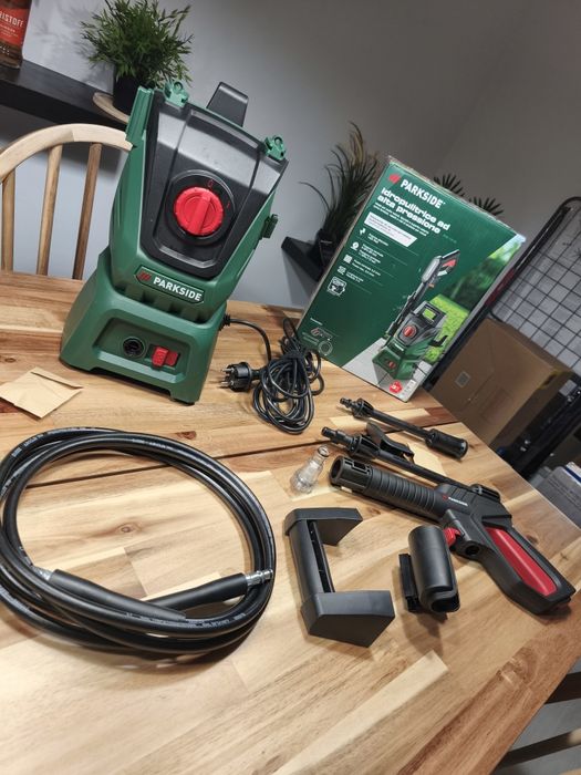 Máquina pressão nova ler anúncio