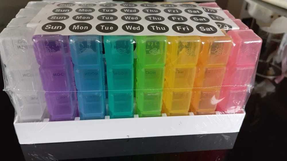 Caixa organizadora de medicamentos (31 dias) Nova e Selada